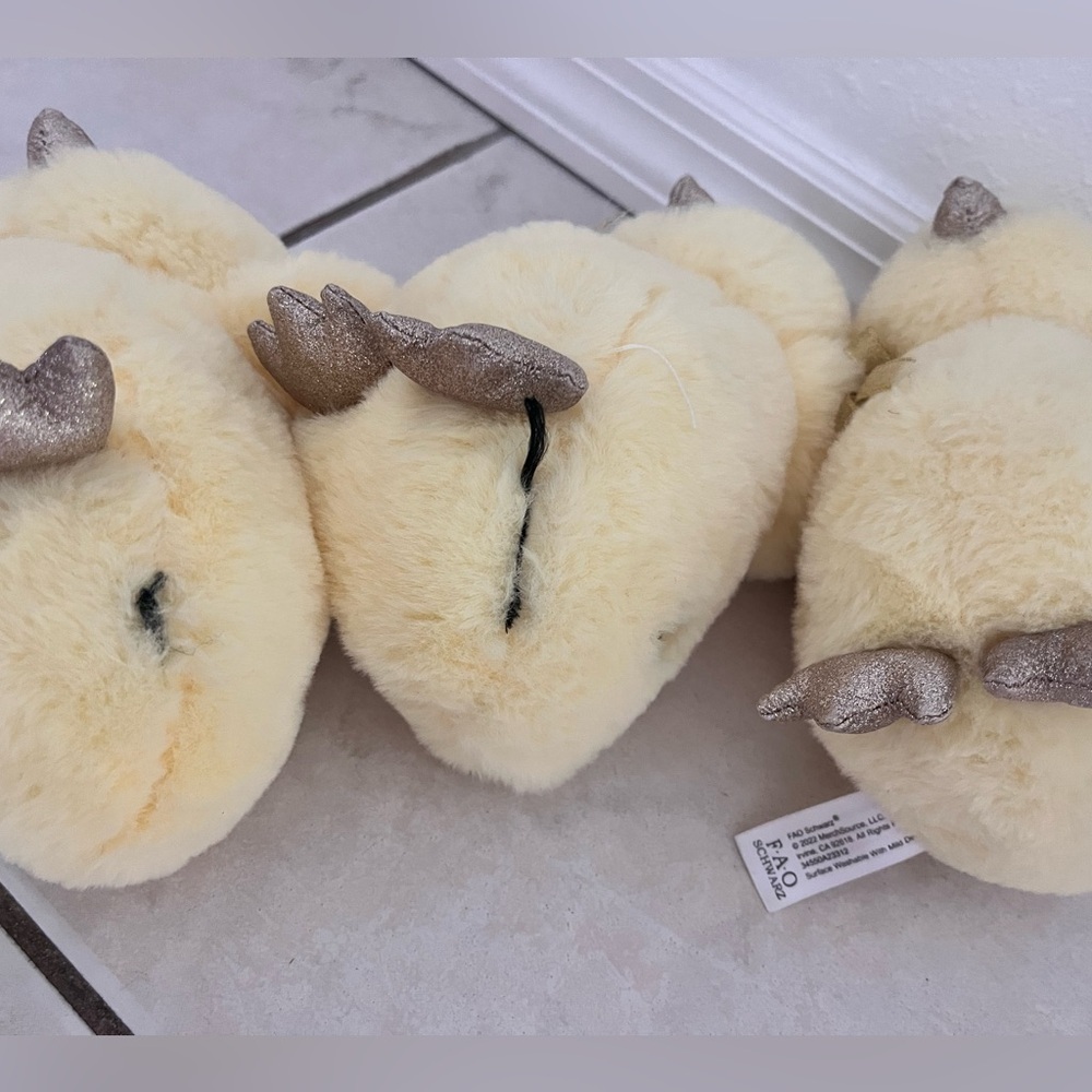 3 chicken friends plush stuffed toys F.A.O Schwartz - Picture 2 of 2